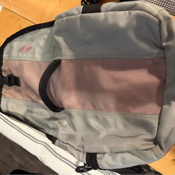 Timbuk2 Two-Tone Gray and Tan Satchel - Picture 3 of 7